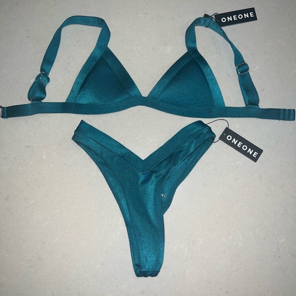 One One Swimwear Swim Nwt One One Swimwear Jesse Small Top Large